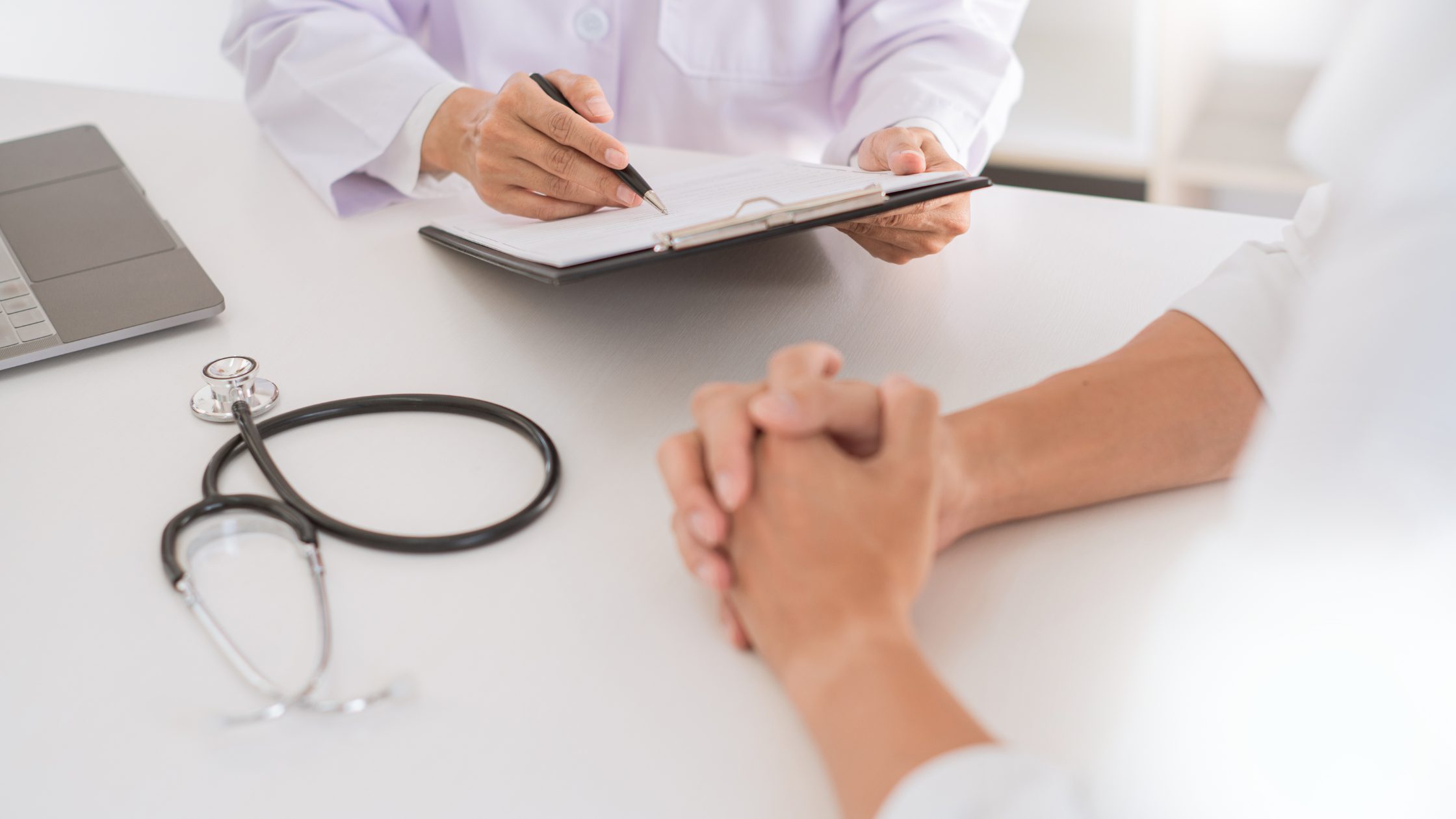 Blogpost_Bizzmosis_How to obtain DHA Professional License for Physicians_DIY_StepByStep_Guide Blogpost_Bizzmosis_How to obtain DHA Professional License for Physicians_DIY_StepByStep_Guide